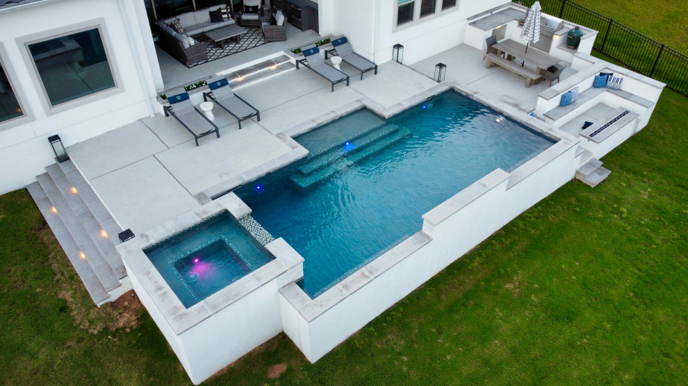 Leander LookOut Pool Austin by Edgewater Pools Houzz