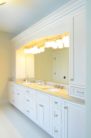 Bathroom - transitional bathroom idea in Chicago