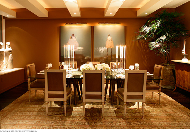 This is an example of a transitional dining room in San Francisco.