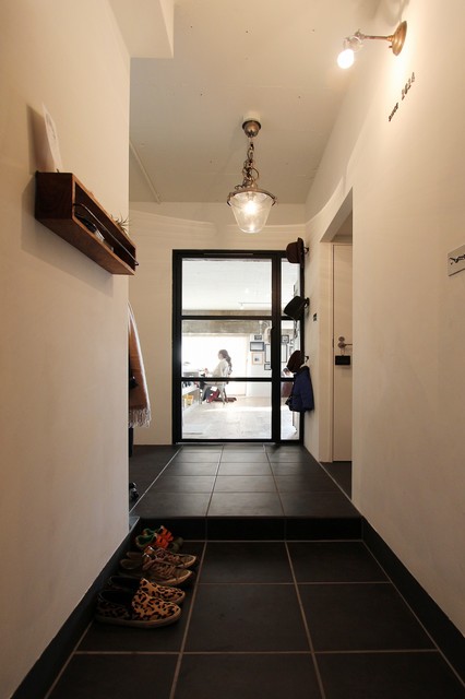 DRAFT rustic-entry