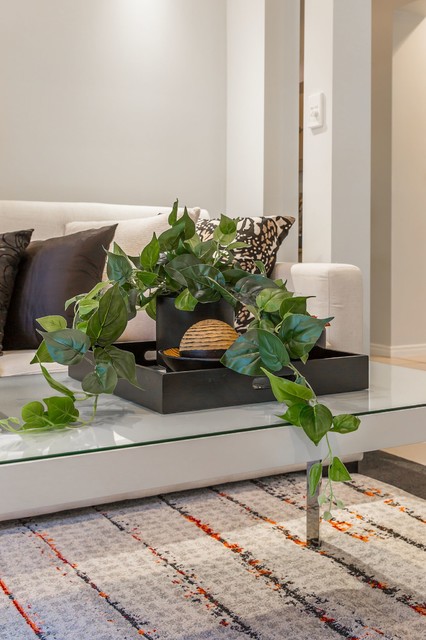 Pine Mountain contemporary-vardagsrum