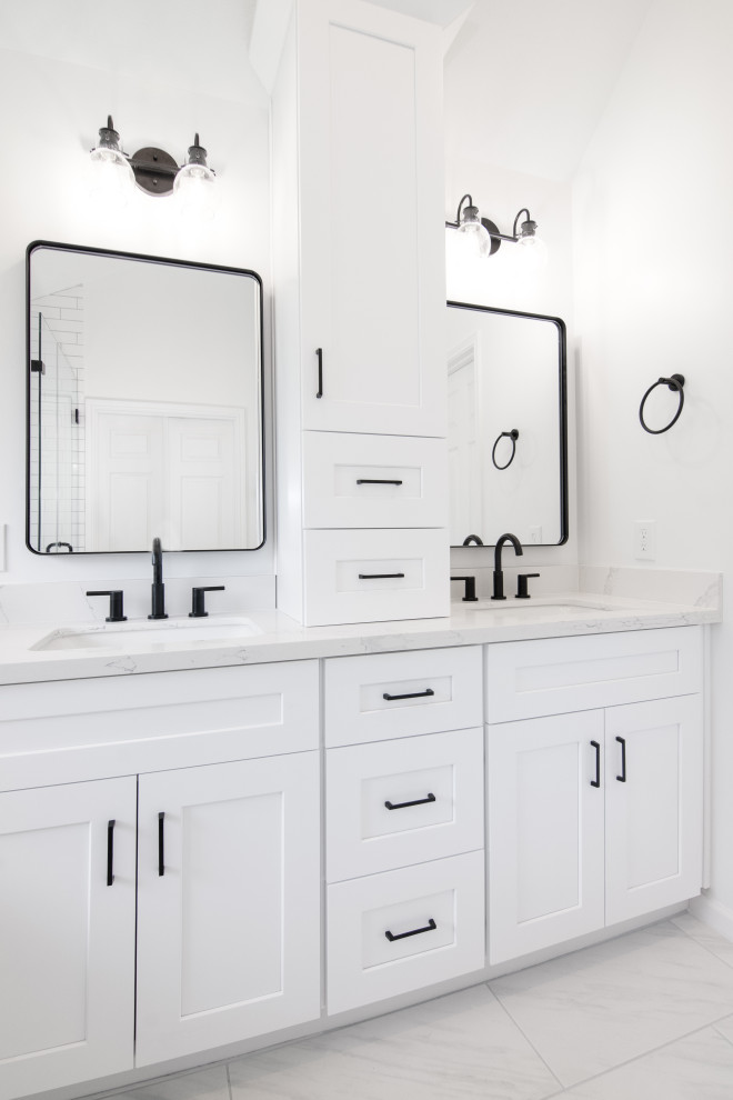 Deer Brook - Master and Hall Bathroom Remodel