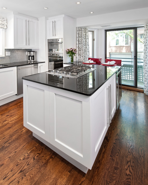 &lsquo;Play it again Sam&rsquo; transitional-kitchen