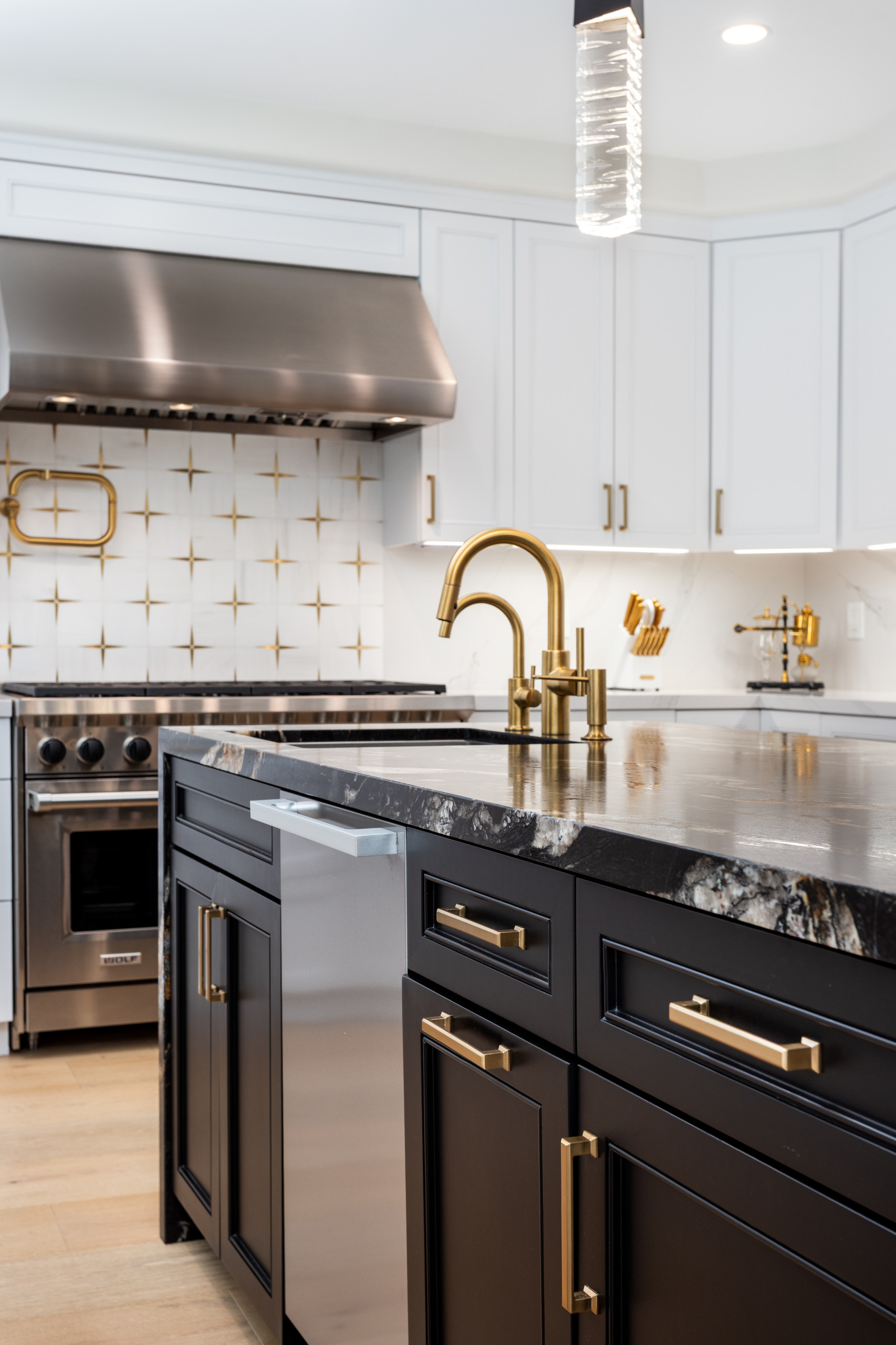 Calabasas Modern Traditional