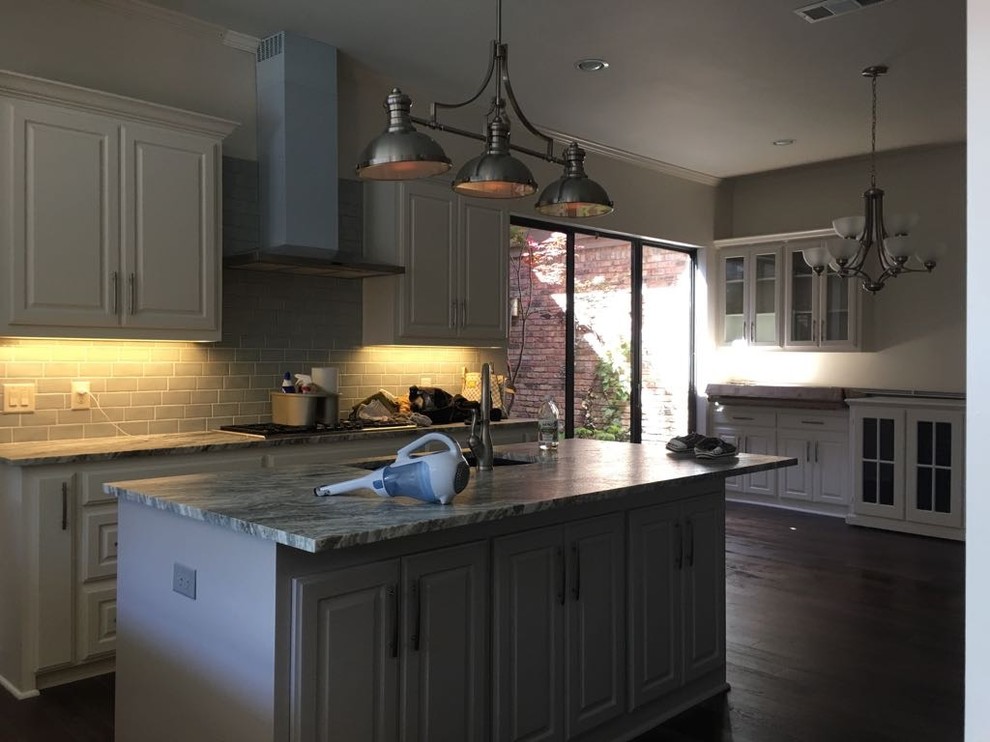 Transitional kitchen