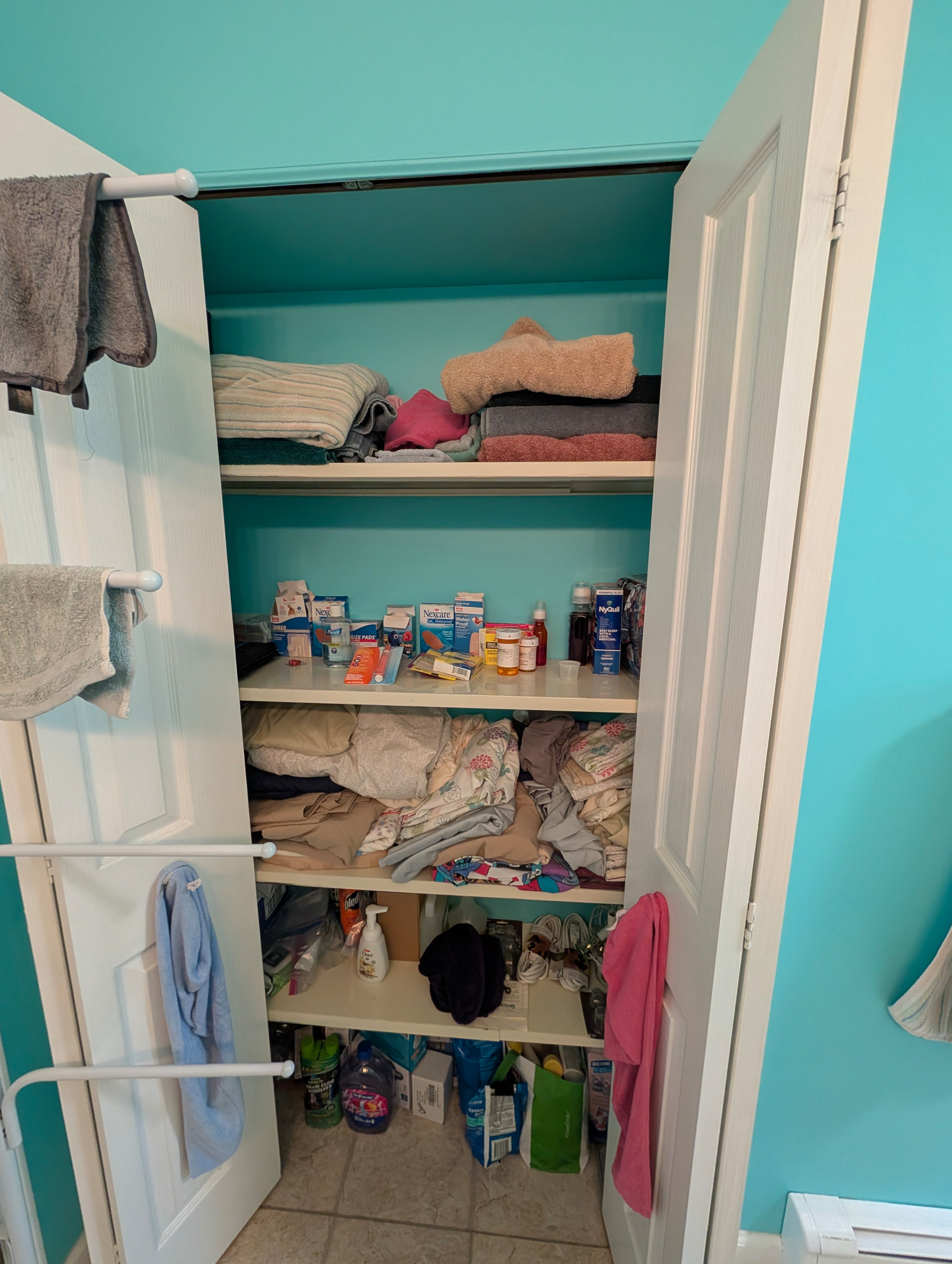 Harrisburg, PA Spa-calm, Age-ready, & Storage Smart Bathroom Remodel