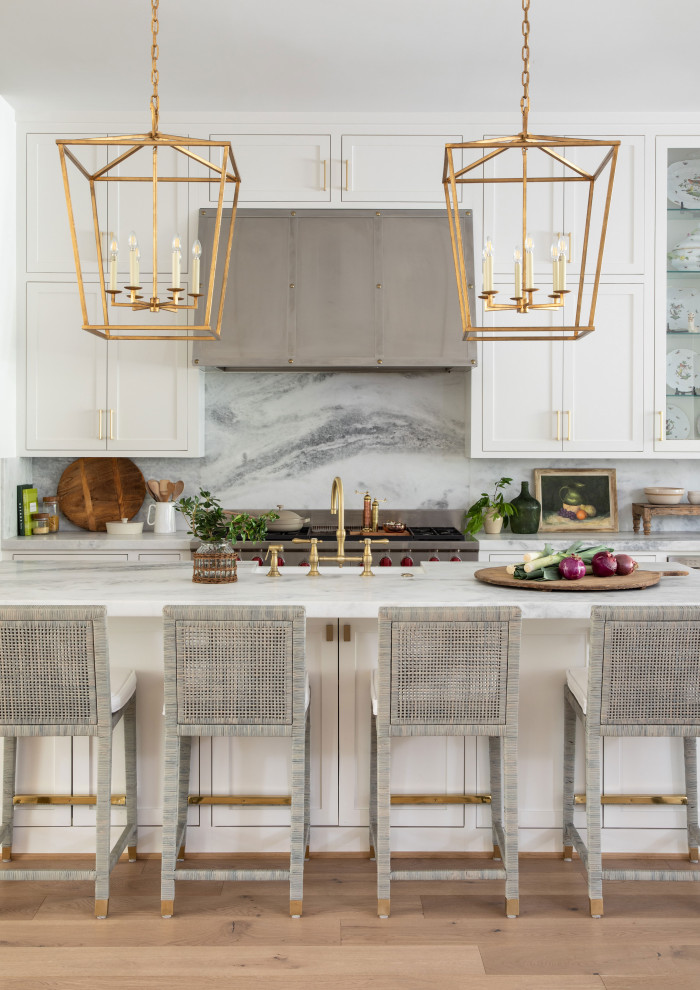 Inspiration for a transitional kitchen remodel in Houston