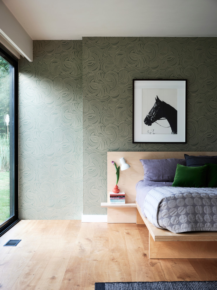 Farrow&Ball Metallic Wallpapers at Manders