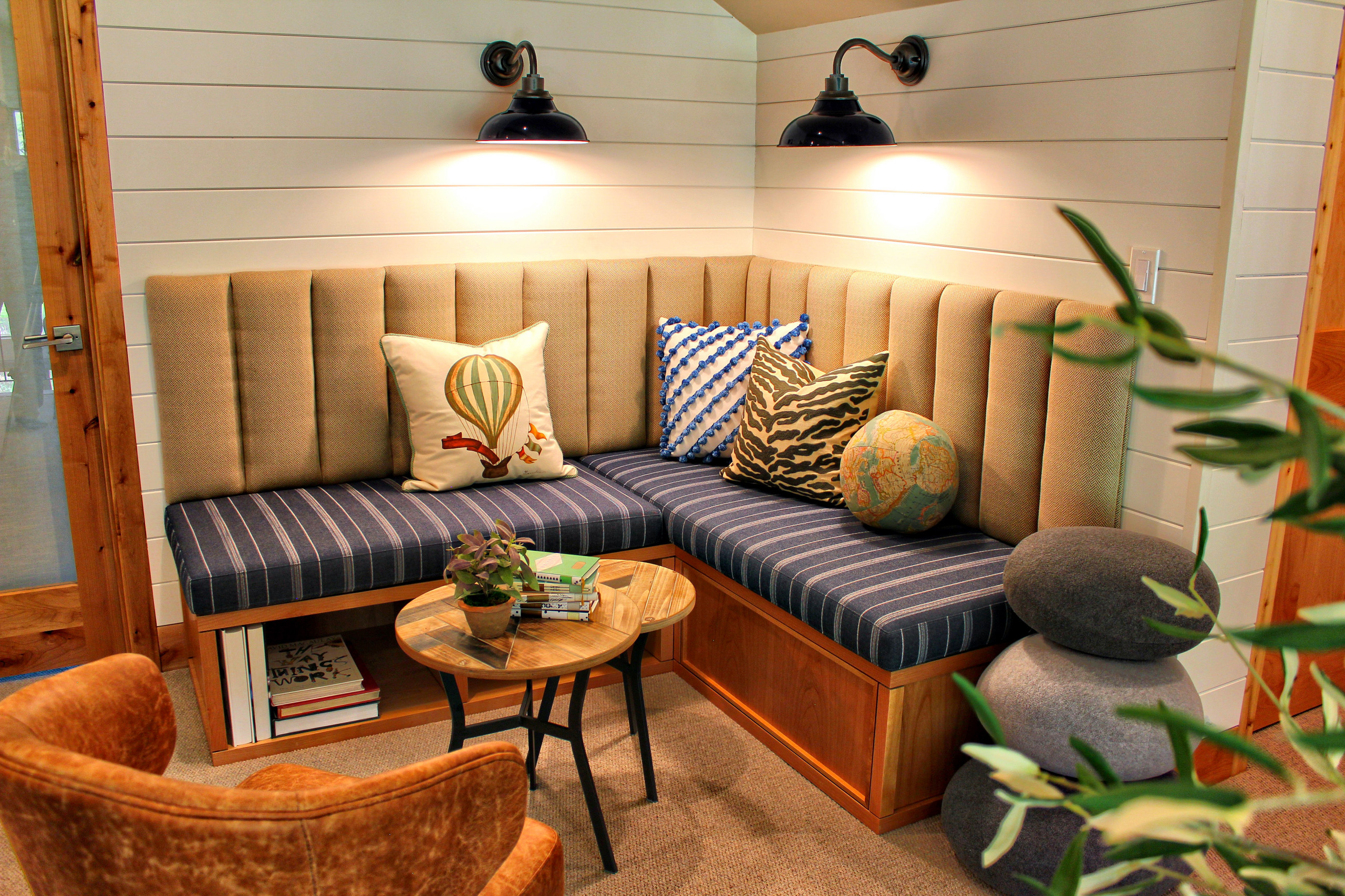 Loft Built In