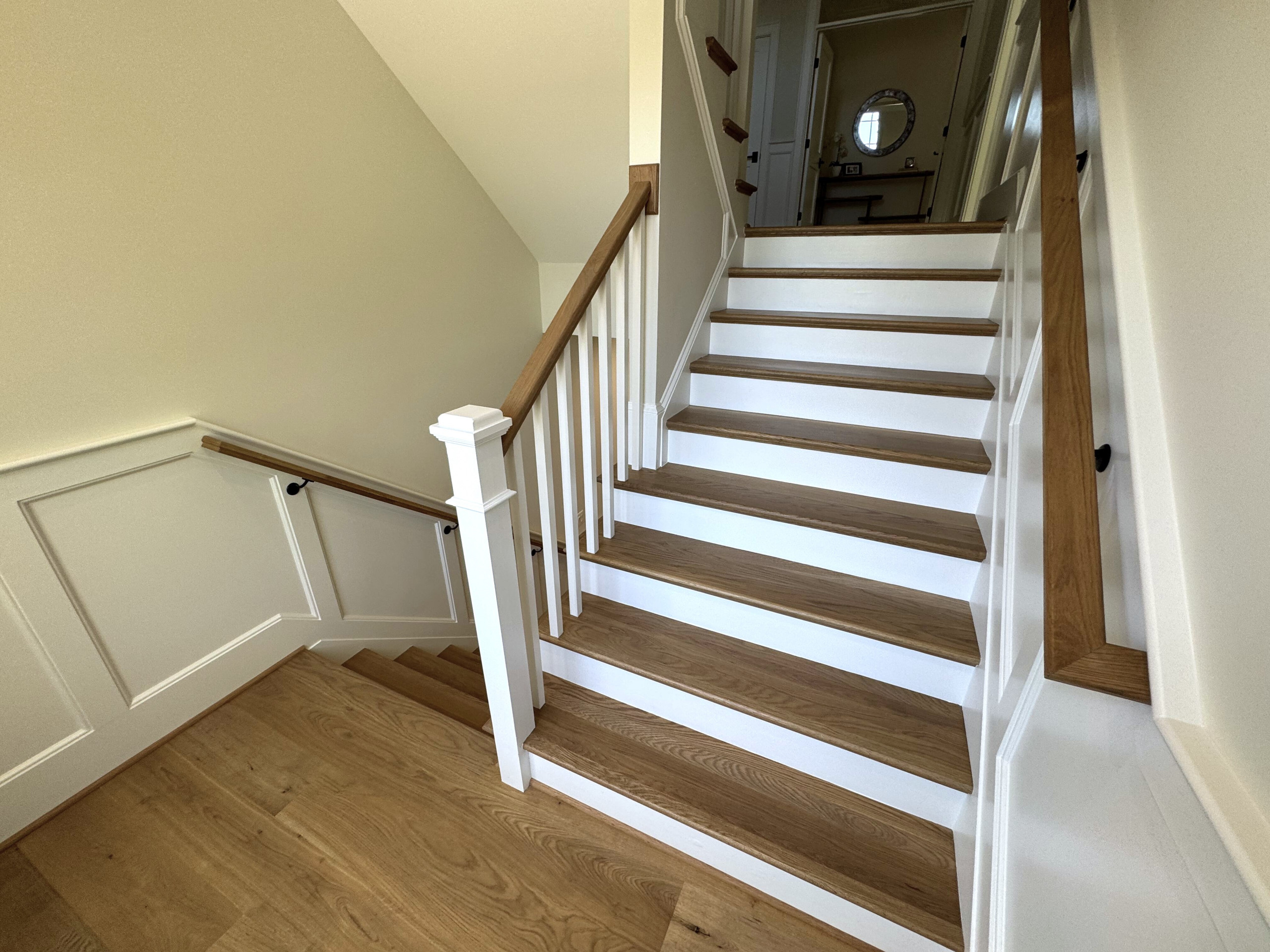 141_Timeless U Shaped Stair with Traditional Box Newels, Arlington, VA 22207