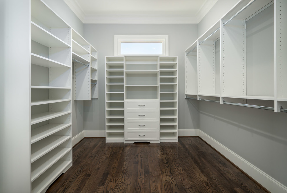 Design ideas for an arts and crafts storage and wardrobe in Other.