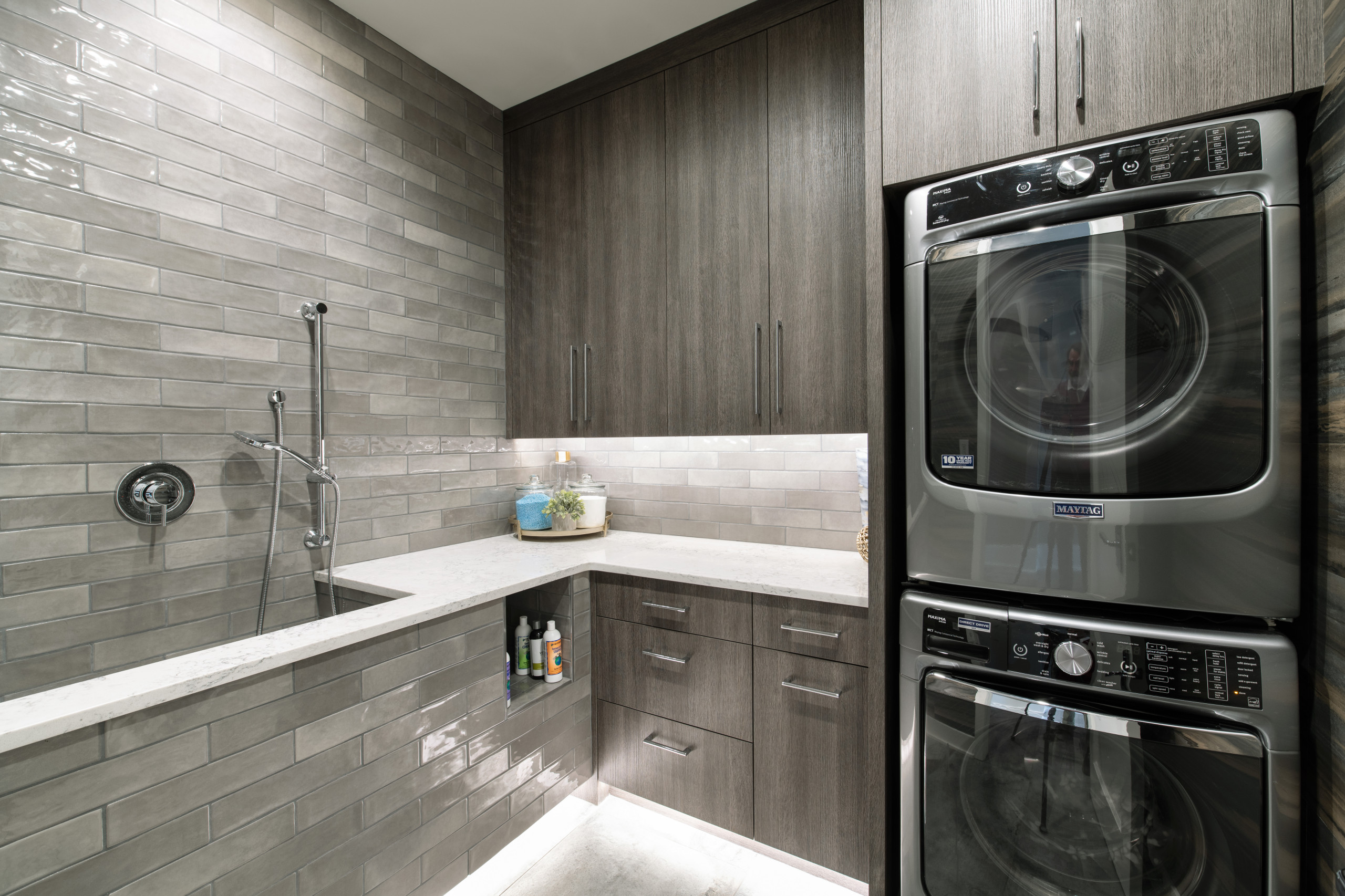 Modern Style Custom Basement | Sterling Ridge