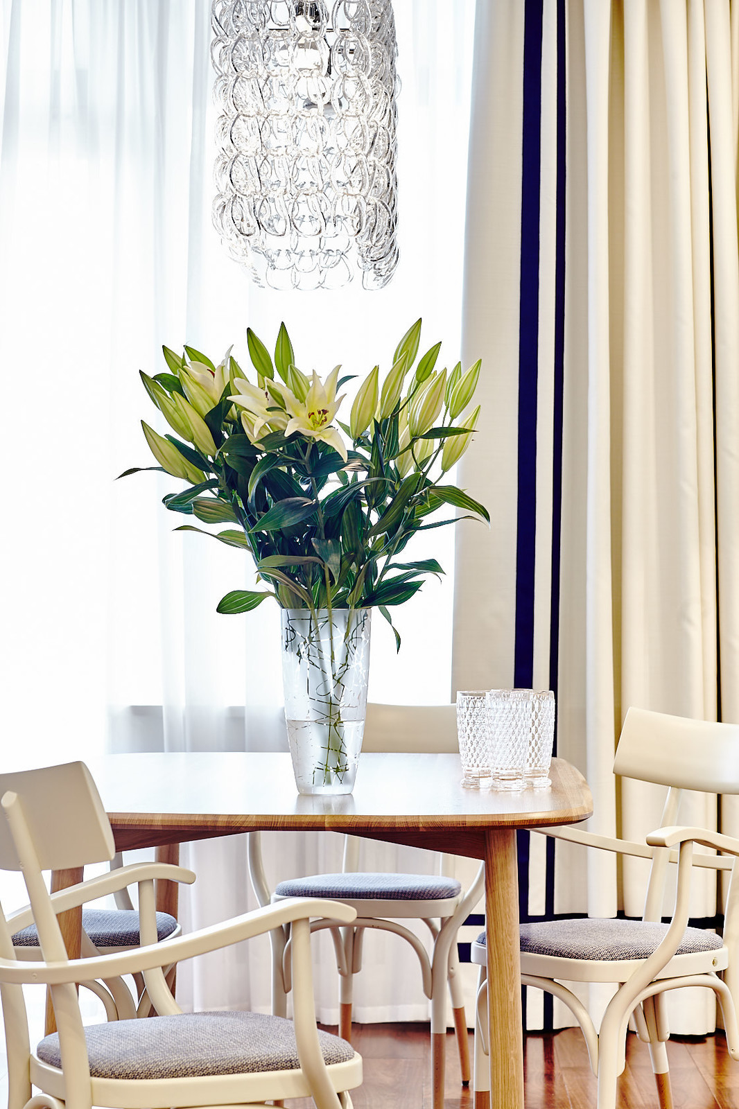 Декорирование квартиры на улице Барочная в Санкт - Петербурге