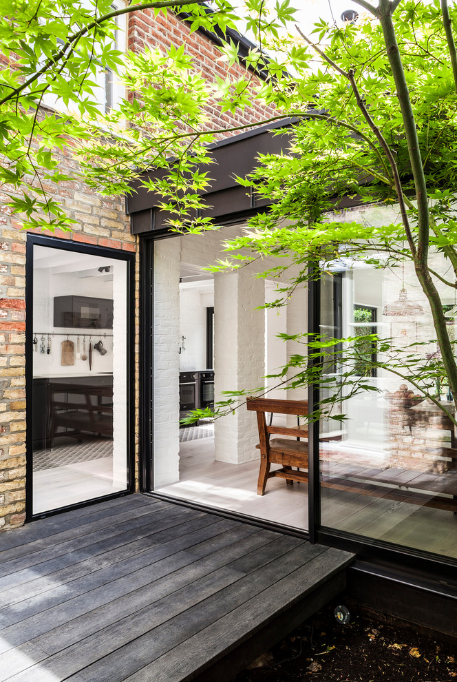 Design ideas for a contemporary home design in London.