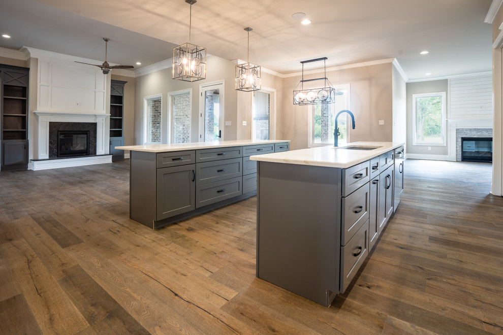 Kitchen - transitional kitchen idea