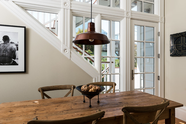 Bright Dining Area trendy-spisestue