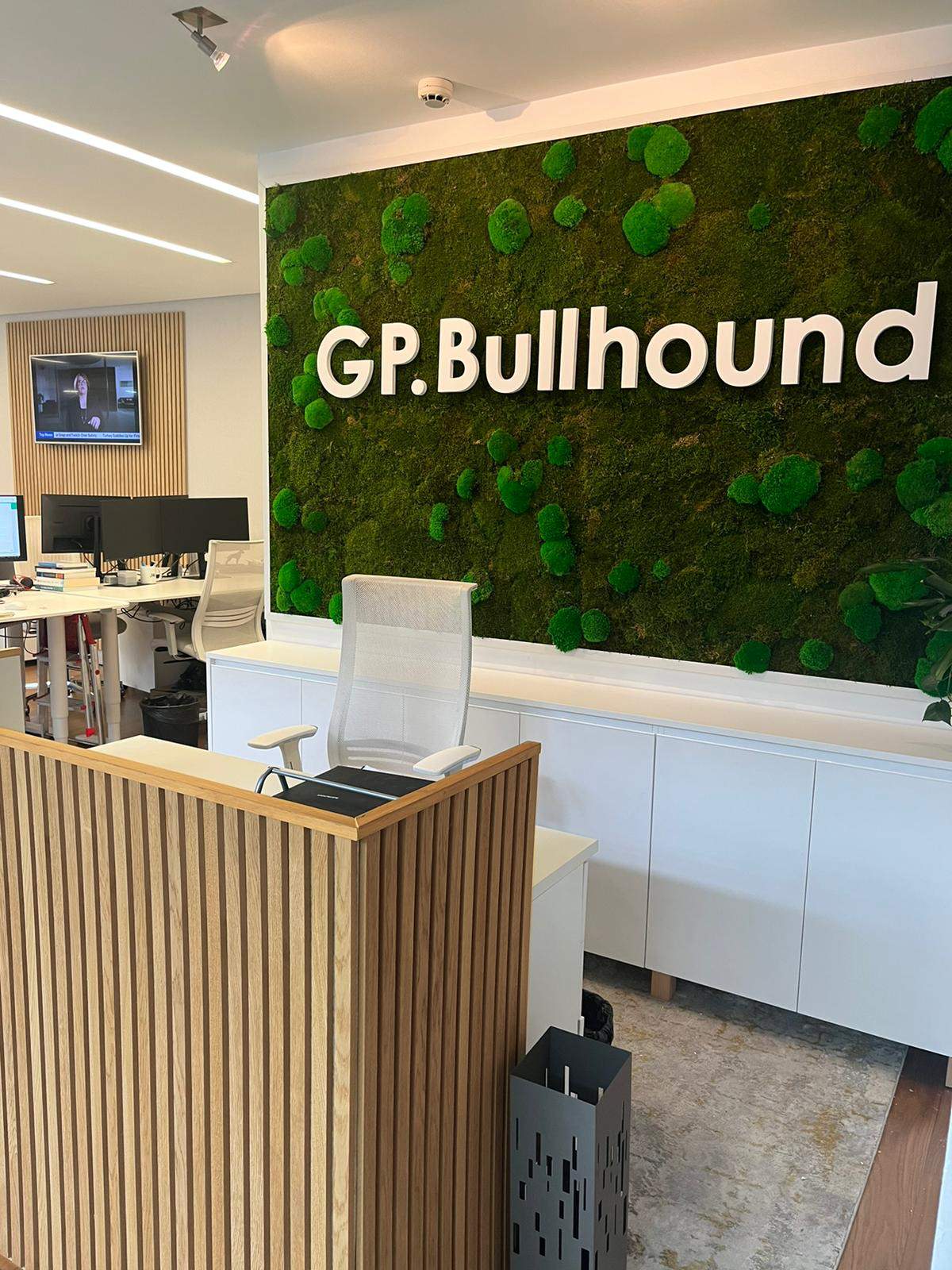 G.P. Bullhound