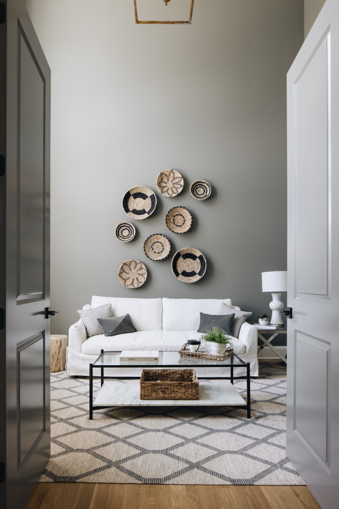 Home design - transitional home design idea in Chicago
