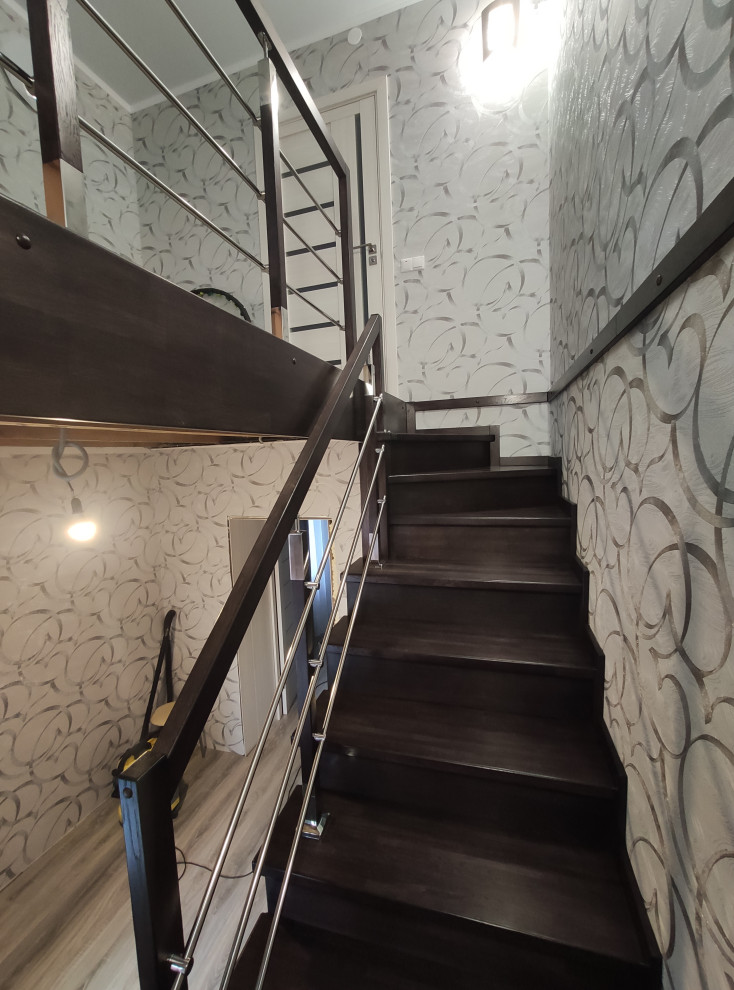 Обшивка металлического каркаса дубом, Графское