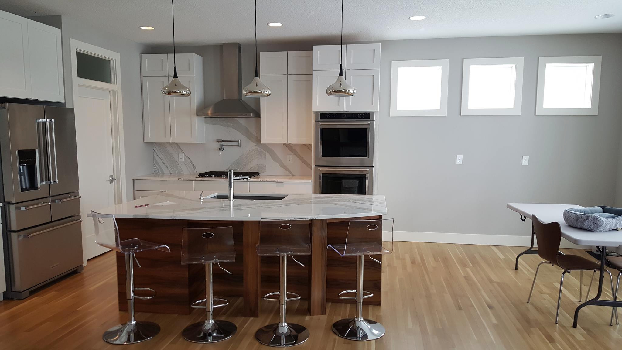 Kitchens - (Des Moines, Iowa)