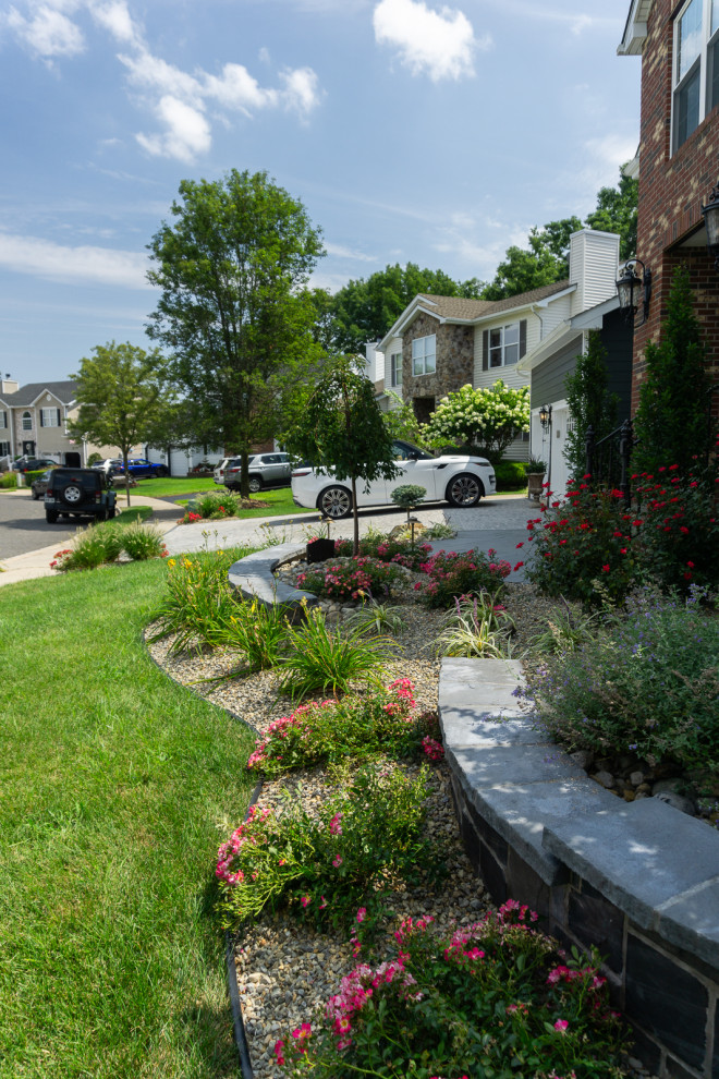 Howell, NJ: Paver Driveway & Front Entrance