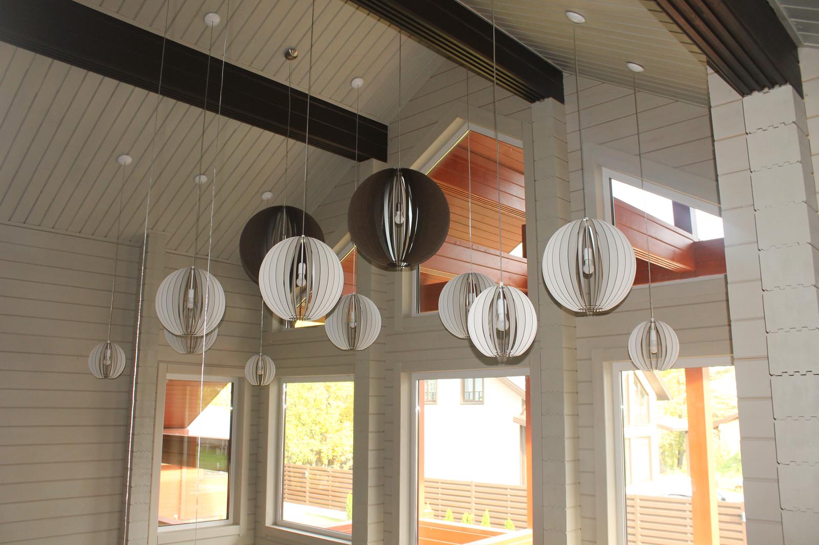 Отделка дома и бани из клееного бруса