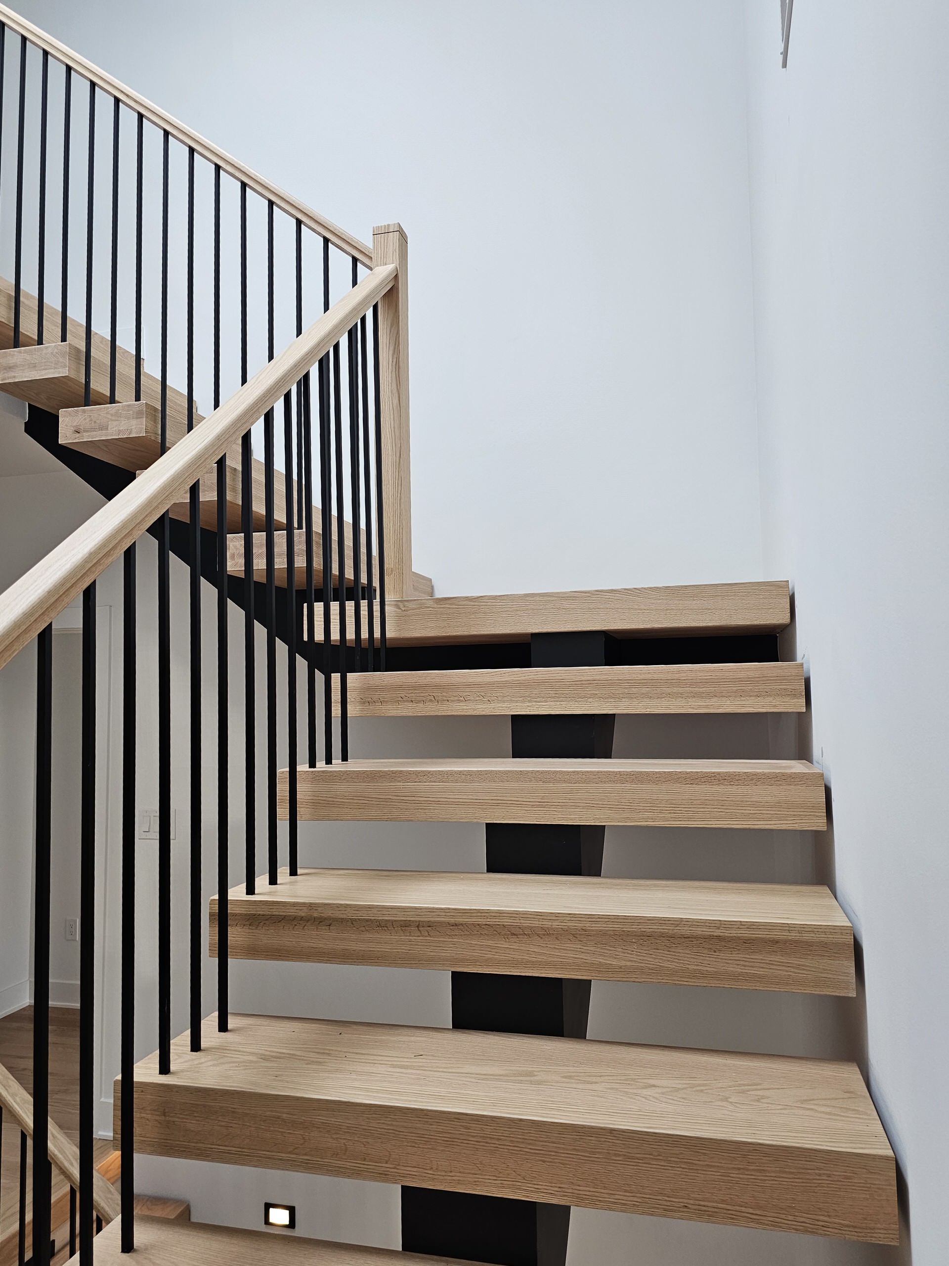 124_Contemporary Luxury White Oak and Steel Design, Vienna, VA 22180