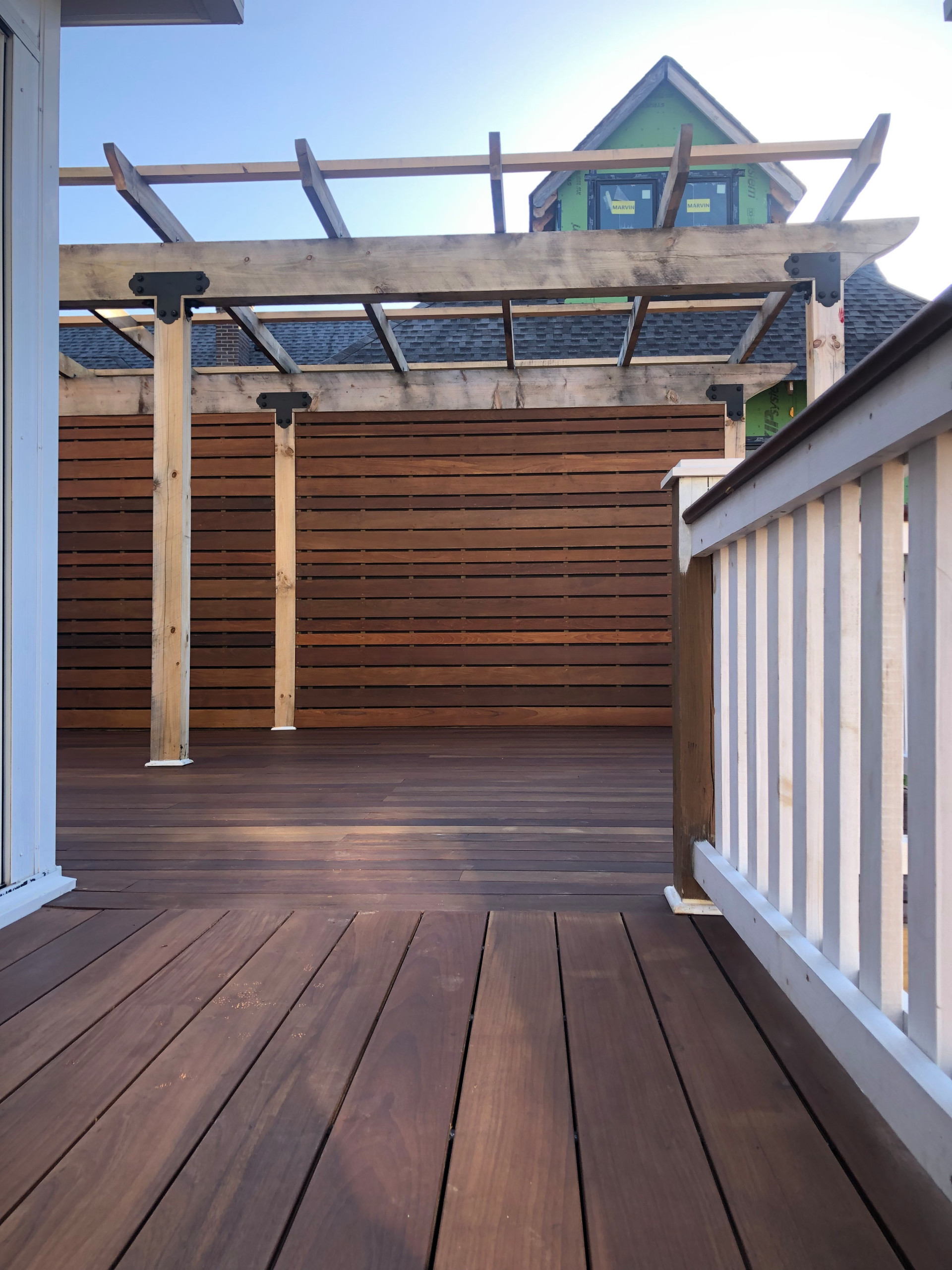 Ipe deck with pergola