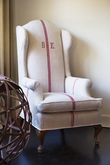 Fabric Focus: Decorate With Grain Sacks for Quick Farmhouse Style