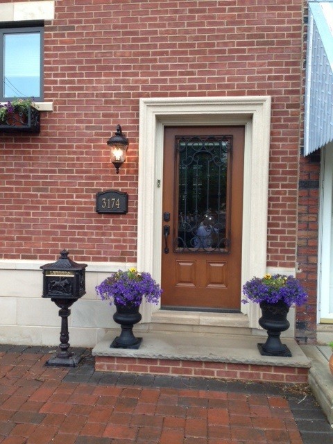 Inspiration for a traditional entryway in Philadelphia.