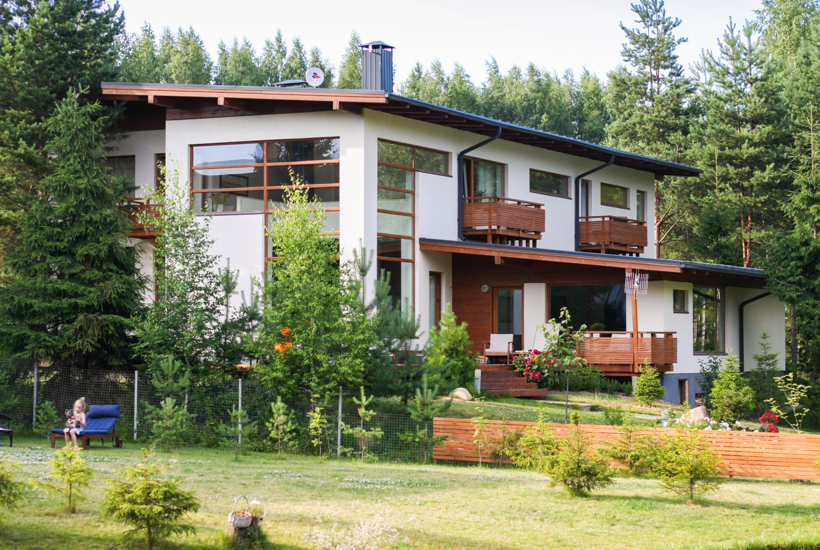 Коттедж у пруда в Мистолово