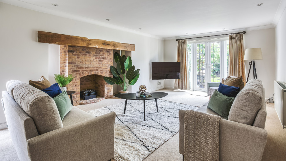 Staged to Sell - Part Furnished - Project Dovestone Gardens