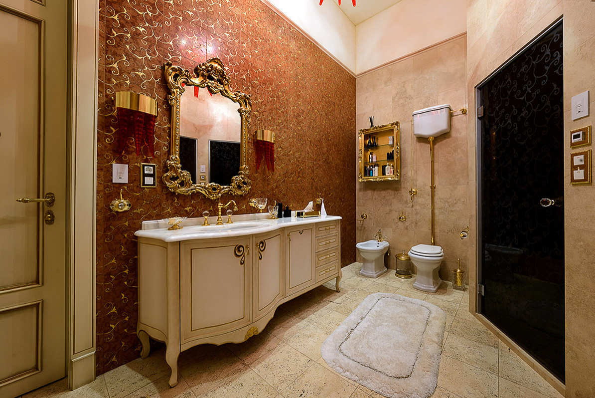 Изысканный классический интерьер дома