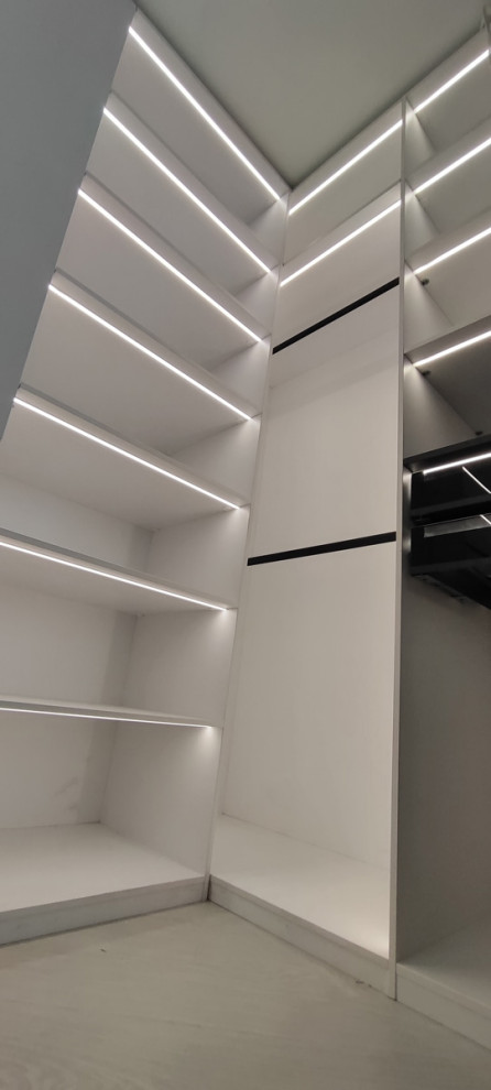 Минималистичная гардеробная