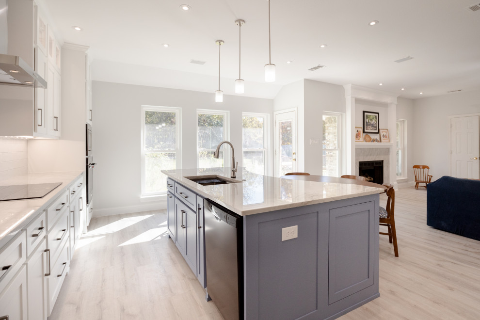 Anacua | Kitchen + Living Room
