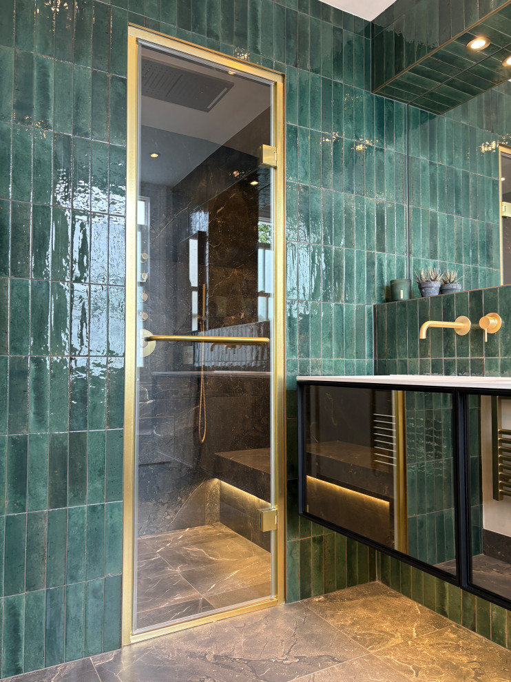 N1 Ensuite