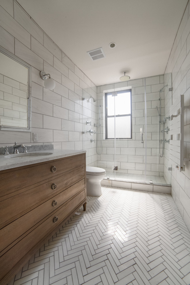 Bathroom - victorian bathroom idea in New York