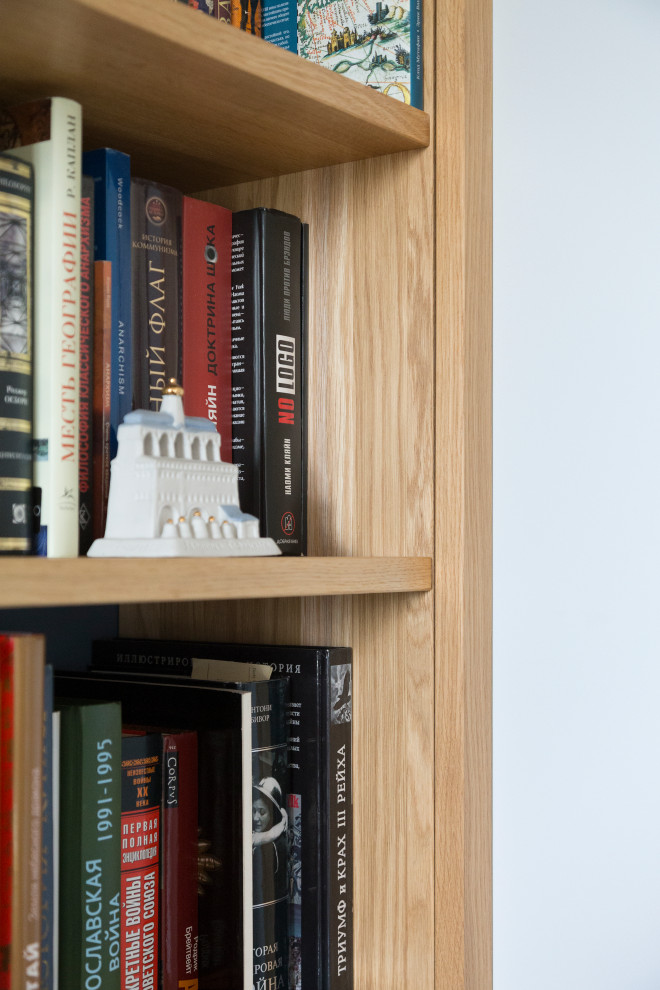 Библиотека из массива дуба в масле