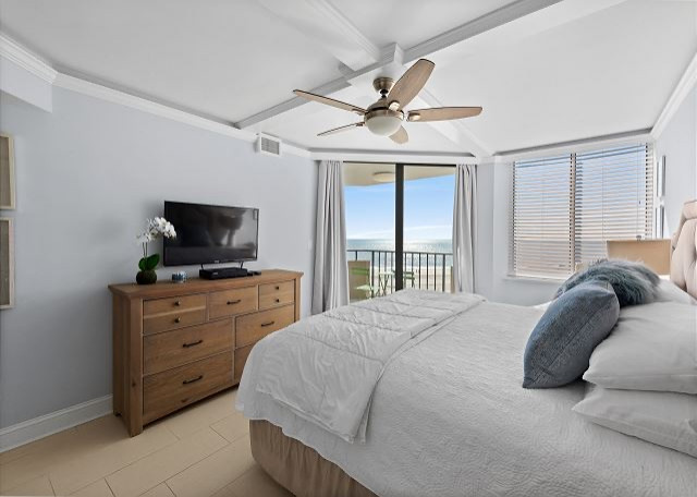 Maisons-sur-mer Myrtle Beach Condo Renovation bedroom ocean view 2.jpg