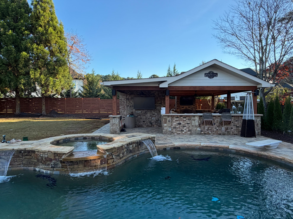 CUSTOM POOL HOUSE
