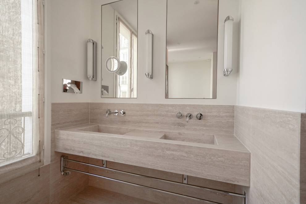 Rénovation d’une salle de bain en pierre naturelle – Paris