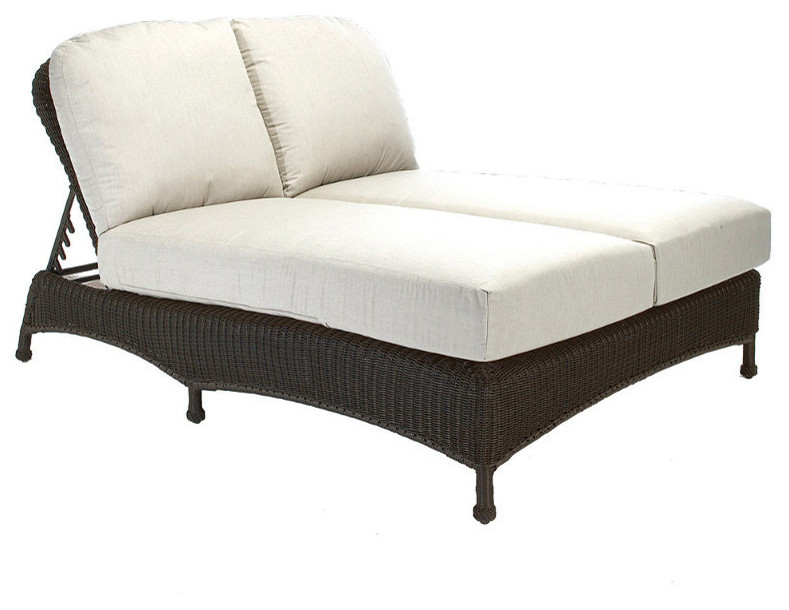 Classic Wicker Double Outdoor Chaise Lounge with Cushions