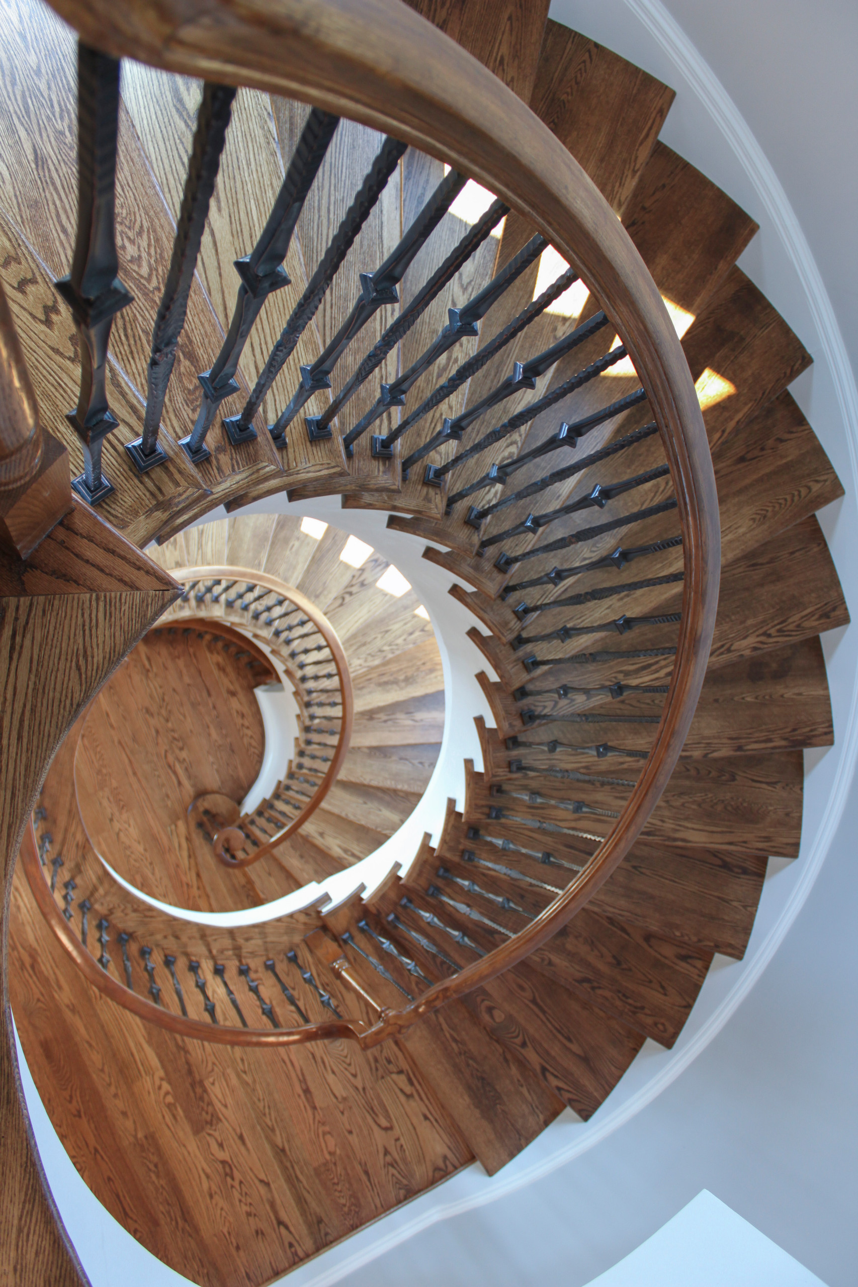 Project #17 | Multilevel Curved Staircase
