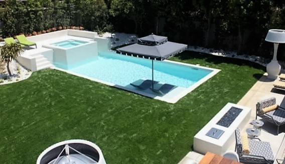Los Angeles - Contemporary White Rectangular Pool & Spa