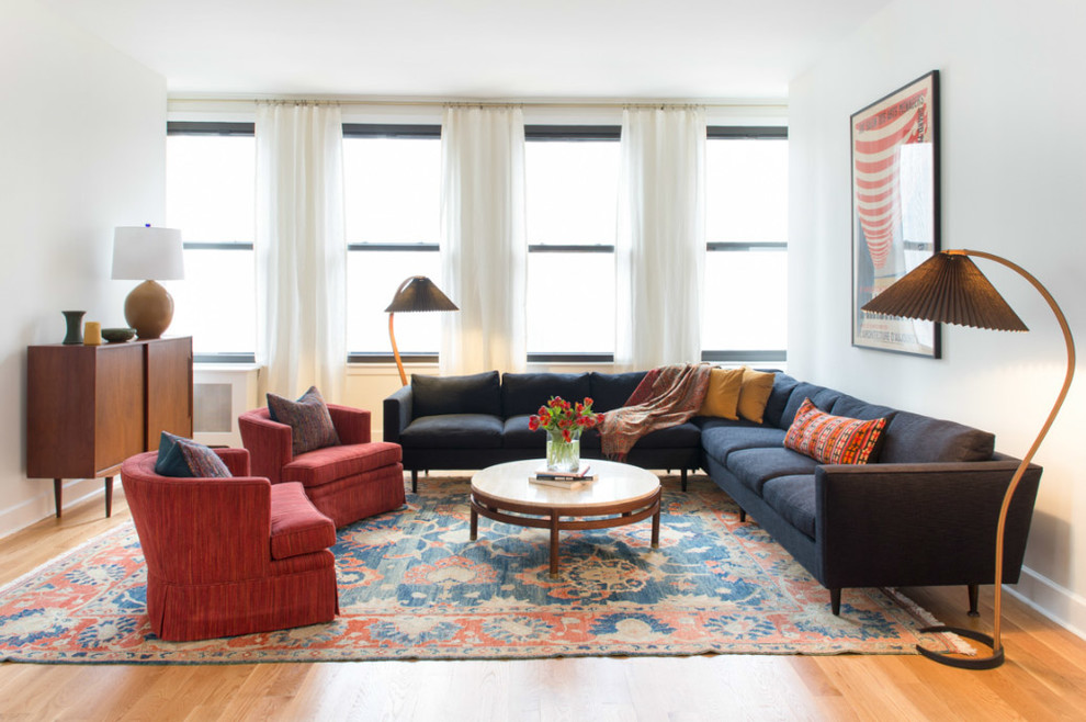 Inspiration for a small transitional living room in New York with no fireplace.