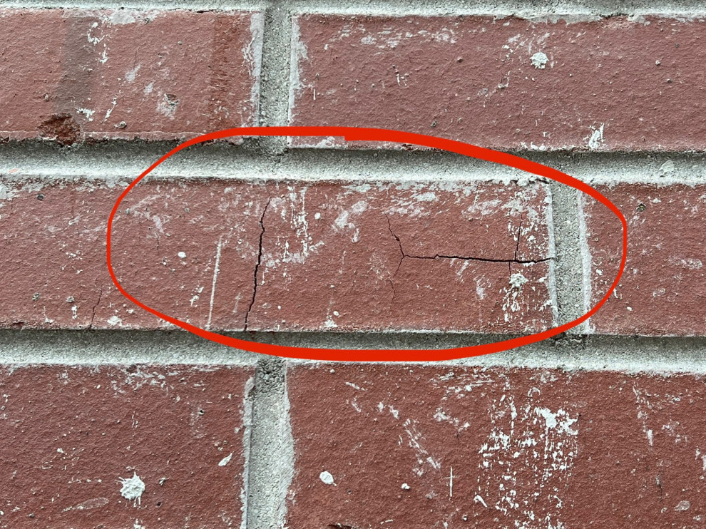 Hairline cracks in brick new build