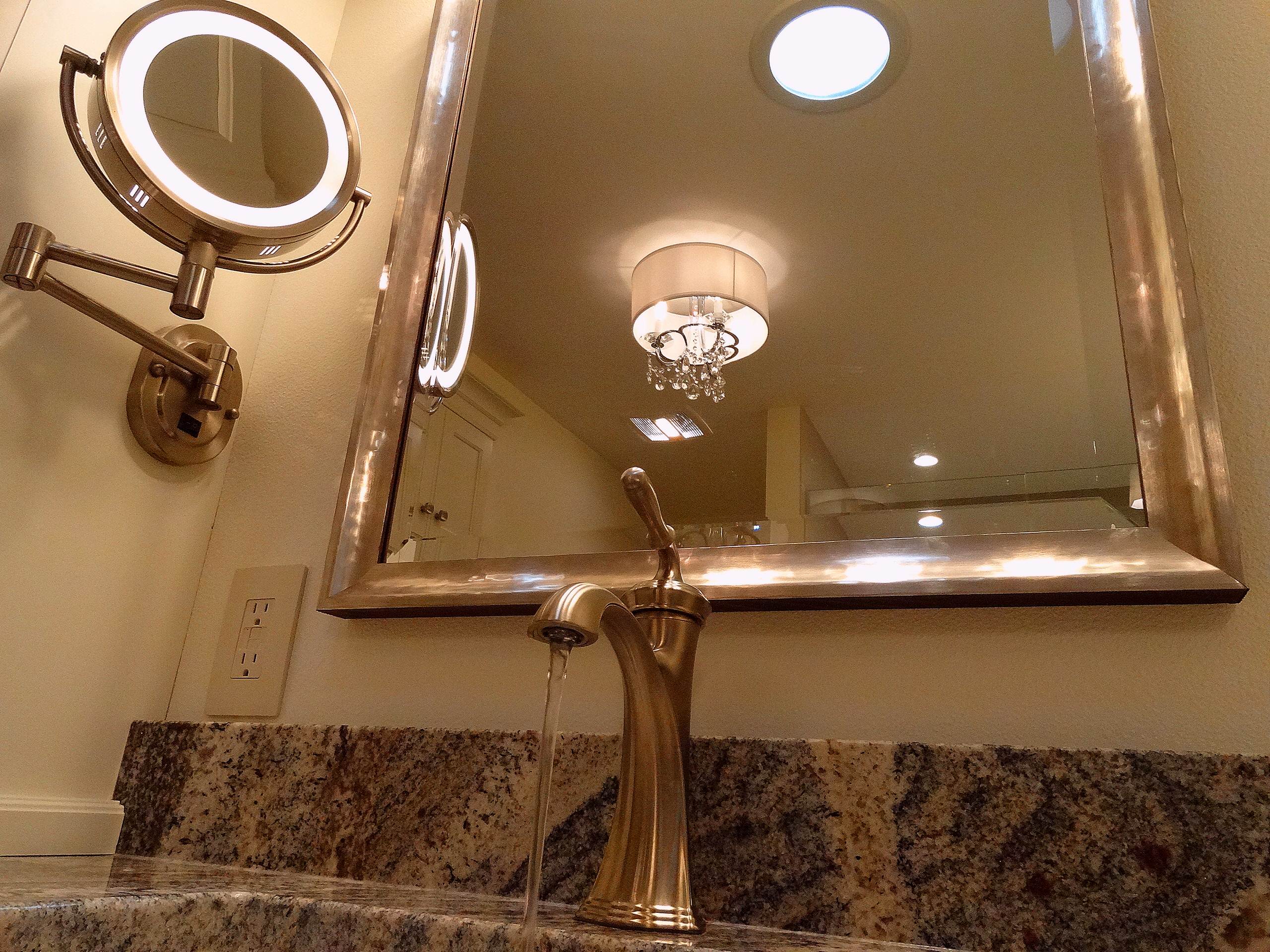 Waukesha Residence - Bath Remodel