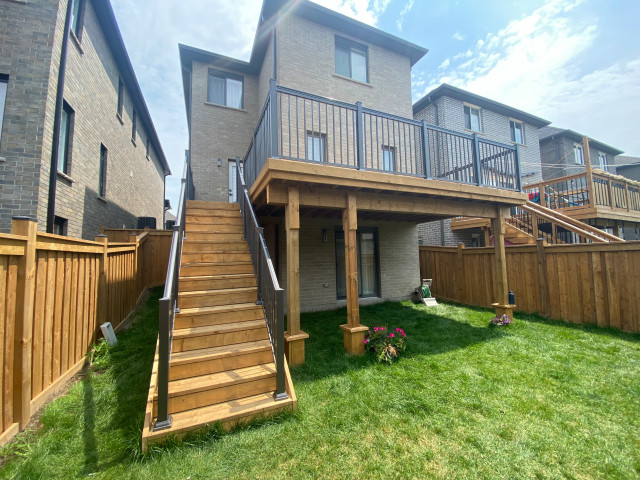 Doon Wood Deck terrace