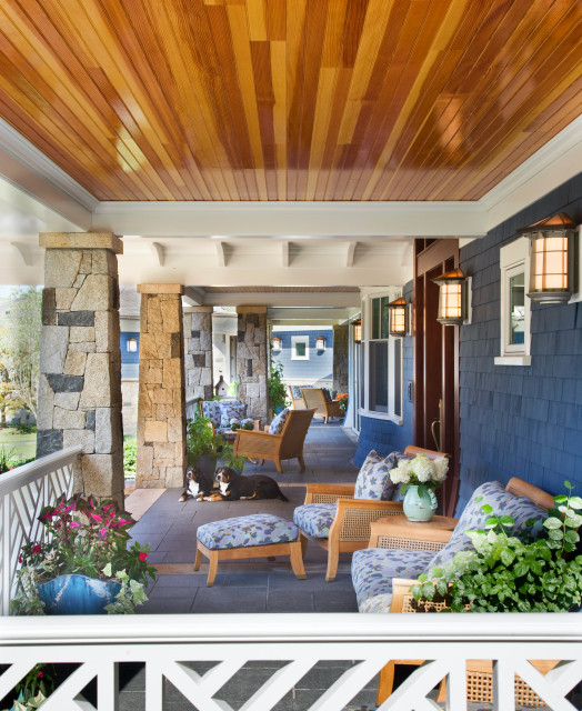 Living Spaces nyklassisk-veranda