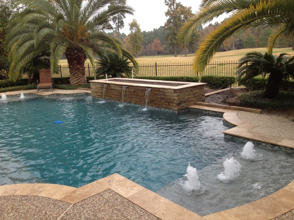 Cochrans Crossing House Pool Houston by Thompson's Landscaping
